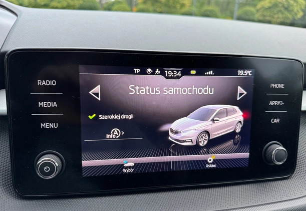 Skoda Fabia cena 68900 przebieg: 43200, rok produkcji 2022 z Pabianice małe 106